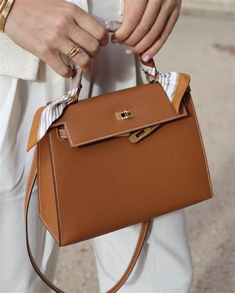 hermes 32cm kelly bag|hermès kelly bag price 2022.